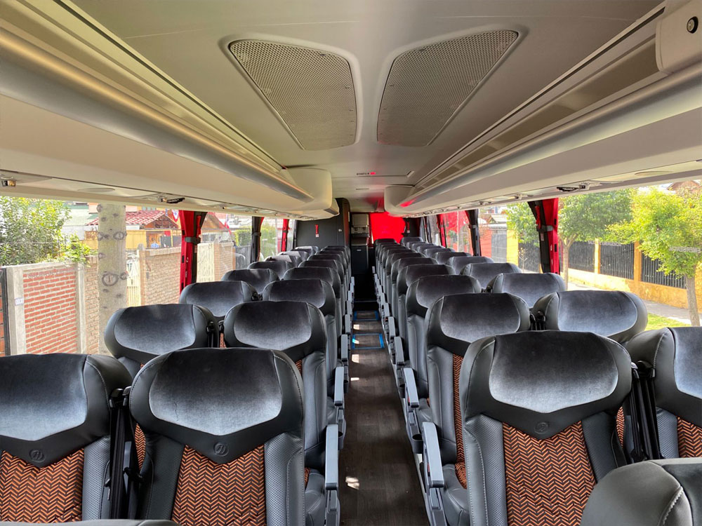 flota-buses-turismo-interio